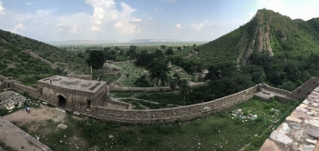 Inde,rajasthan,sariska,réserve de tigres,bhangarh fort