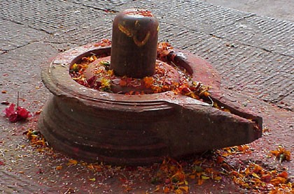 004Shiva_lingam.jpg