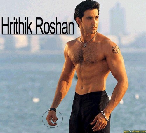 Hrithik et sa main droite.JPG