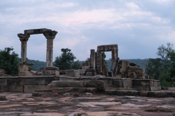 Inde,rajasthan,sariska,réserve de tigres,bhangarh fort