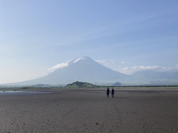 Tanzanie,Tarangire, Manyara, Ngorongoro, Serengeti, Zanzibar, maasai, maasais, safaris, animaux, dar es salaam, Lushoto, Lake Natron, Lengai, Mount Lengai, ascension, Ol Doinyo, volcan, Arusha, Karatu